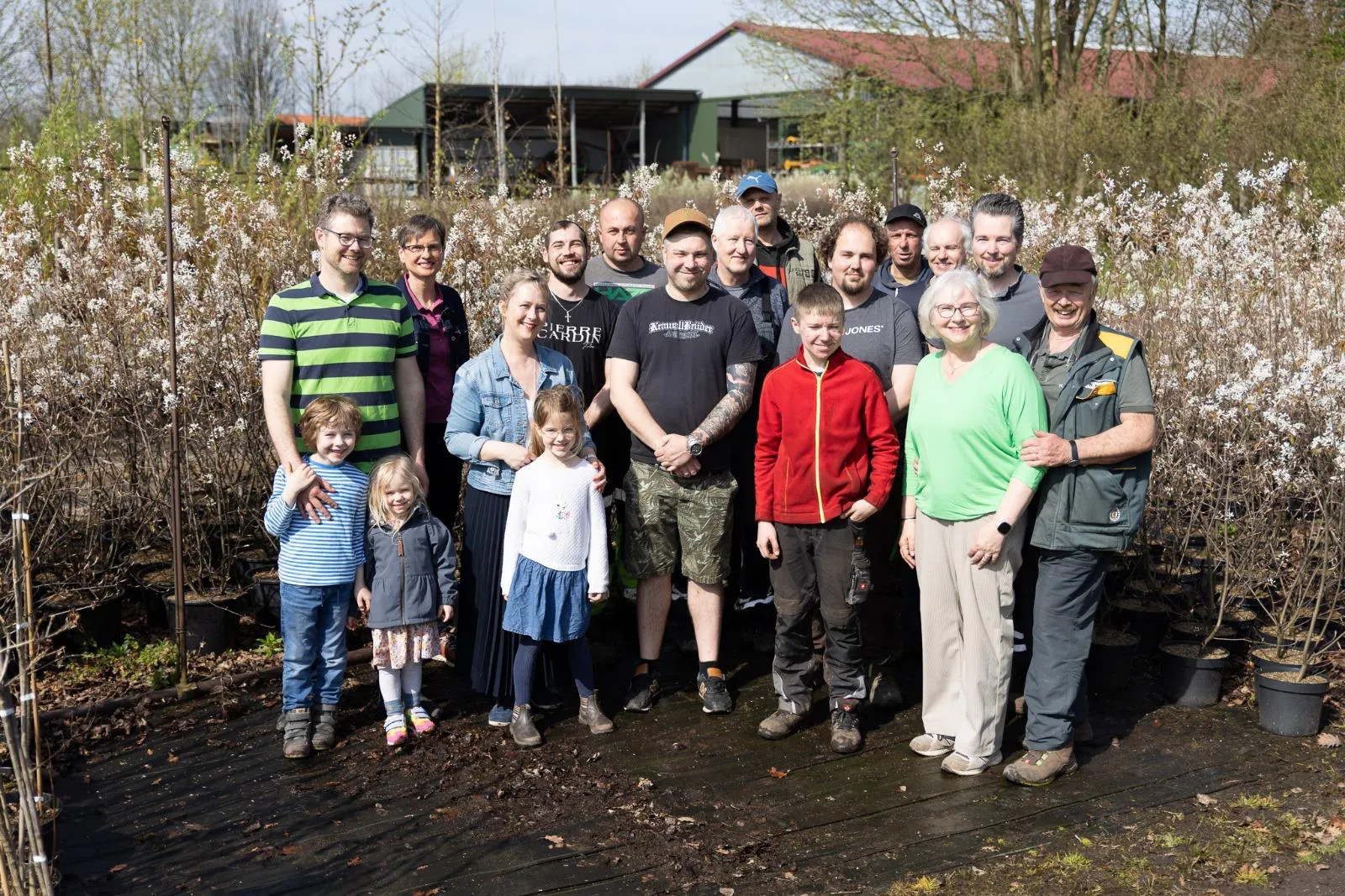 Das gesamte Team von Grüne Dienstleistungen SH